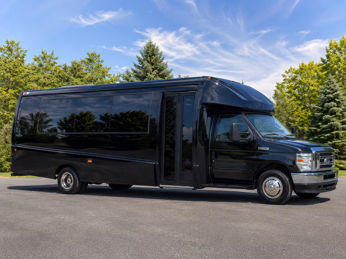 charter buses for large pawtucket school prom groups and venue shuttles
