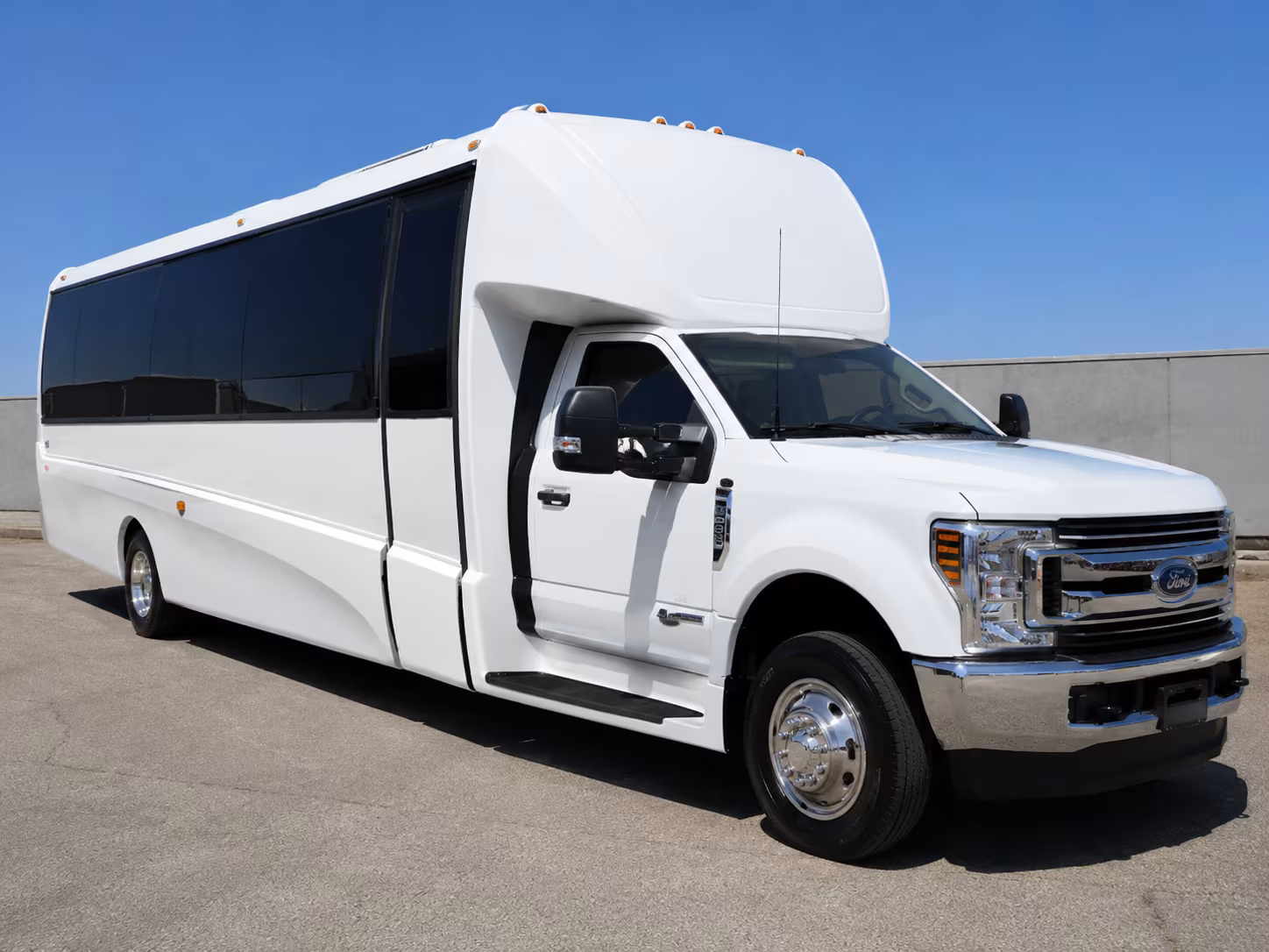 charter buses for museum and science center field trips in pawtucket
