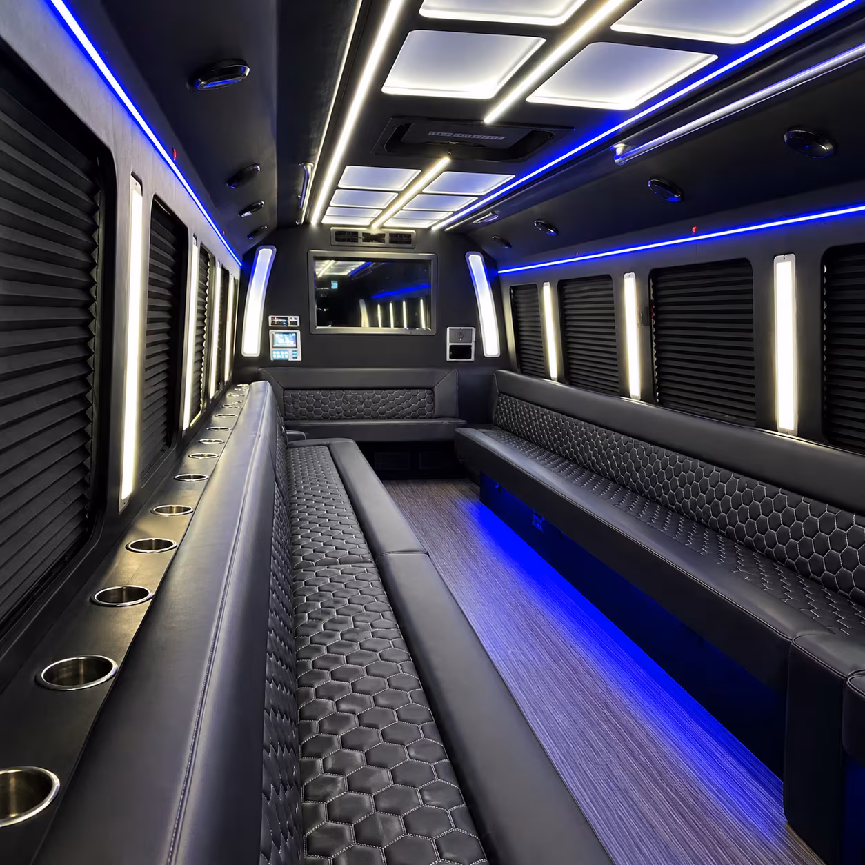 rent a party bus in pawtucket for pre prom dinners and photo stop runs