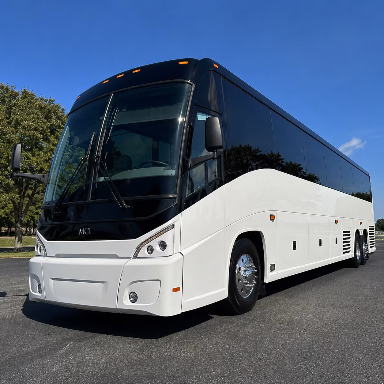shuttle buses for pawtucket employers near the providence metro